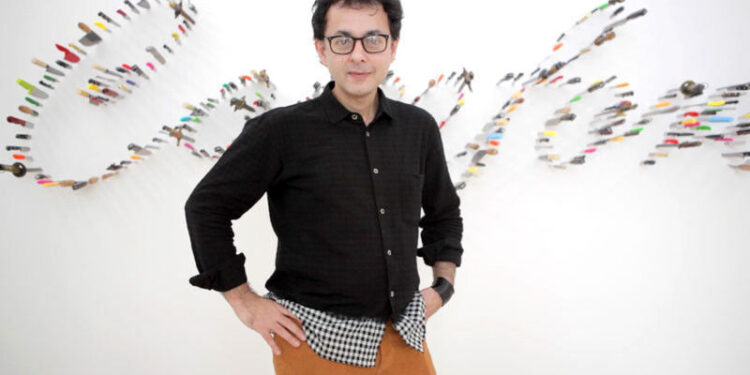 فرهاد مشیری؛ چهره شاخص نقاشی معاصر ایران